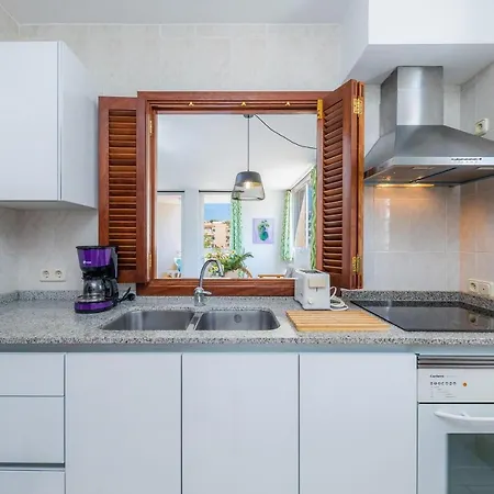 Grillo * 卡拉纳雅达